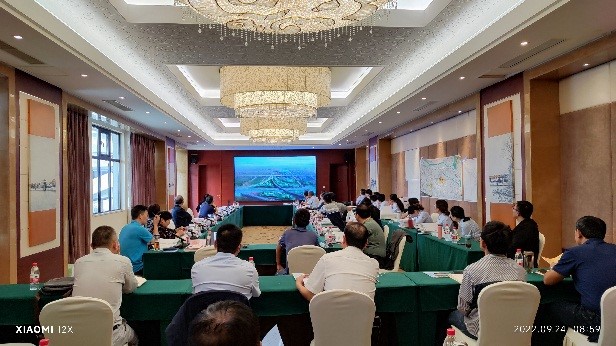 金衢设计集团所属设计院设计一室负责的京台至新台高速公路台儿庄连接线工程初步设计方案顺利通过审查